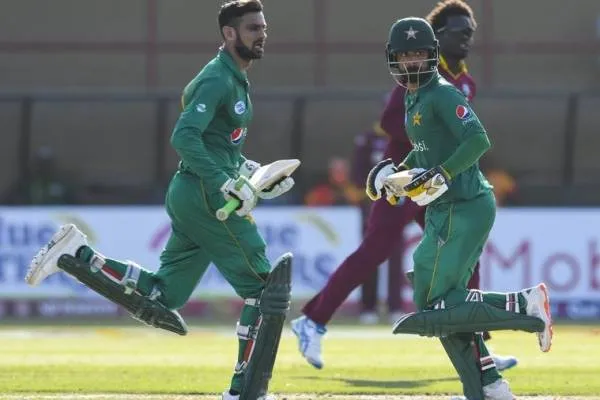 World cup 2019:विश्वकप टीम का हिस्सा रहे इस पाकिस्तानी खिलाड़ी ने किया वनडे से सन्यास का ऐलान!