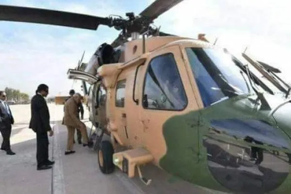 राजनीति:पीएम मोदी के हेलीकॉप्टर की तलाशी लेना IAS अधिकारी को पड़ा महंगा..चुनाव आयोग ने किया निलंबित.!