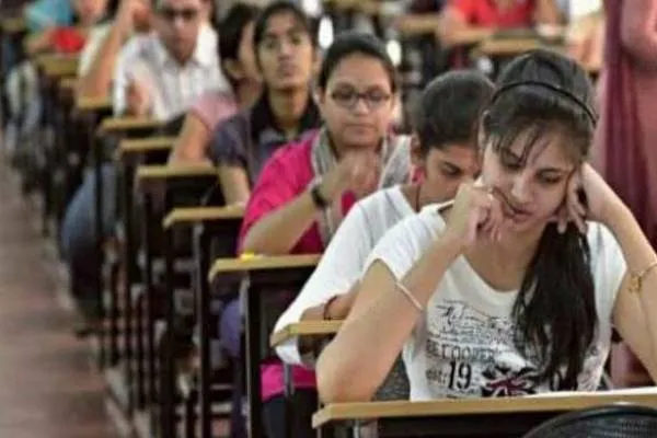 UPTET:परीक्षा सेंटरो को लेकर आई यह महत्वपूर्ण जानकारी..परीक्षार्थियों को जाननी चाहिए...!