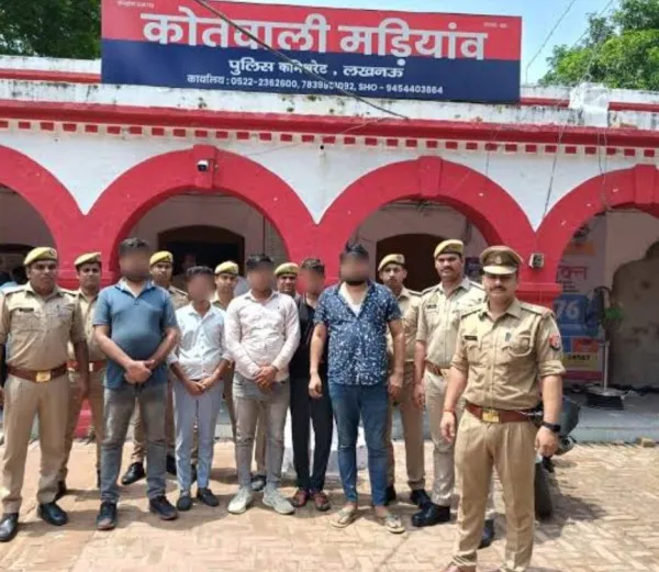 Lucknow Crime: वेबसीरीज़ 'फर्जी' देखकर शुरू किया जाली नोटों का कारोबार, सोशल मीडिया पर किया प्रचार, गिरोह के 5 सदस्य पुलिस के हत्थे चढ़े
