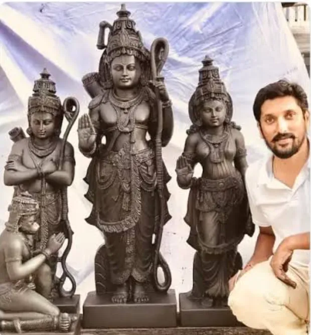 Ayodhya Yogiraj Arun: कैसे एक MBA करने वाला युवक बना प्रख्यात शिल्पकार ! जिसने बना डाली 'राम लला' की भव्य मूर्ति, प्राण-प्रतिष्ठा के लिए हुआ चयन