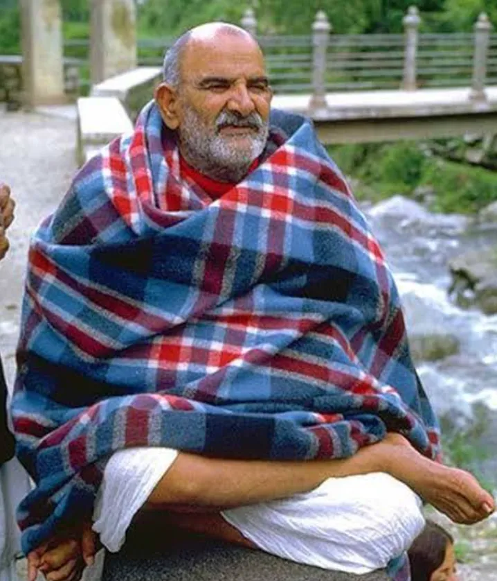 Neem Karauli Baba Biography: जानिए कौन थे 'नीम करौली बाबा' ? अद्भुत चमत्कारिक किस्सों से भरी पड़ी है इनकी कहानी, भक्त मानते हैं हनुमानजी का अवतार, कैसे पहुंचे इनके धाम?
