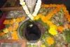 Achleshwar Mahadev Mount Abu : पहाड़ों के बीच एक ऐसा शिव मन्दिर जहां होती है शिव के अंगूठे की पूजा, जानिए अचलेश्वर महादेव मंदिर का रहस्य