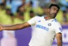 Ravichandran Ashwin News: अचानक बीच टेस्ट मैच से बाहर हुए आर. अश्विन ! टीम को लगा बड़ा झटका, 500 विकेट लेने वाले दूसरे भारतीय गेंदबाज बने अश्विन