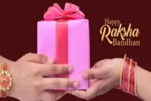 Raksha Bandhan 2023 Gifts: रक्षाबंधन पर बहनों को भूलकर भी ना दें ये चीज ! नहीं तो बिगड़ सकते हैं रिश्ते, जानिए क्या दे सकते हैं उपहार